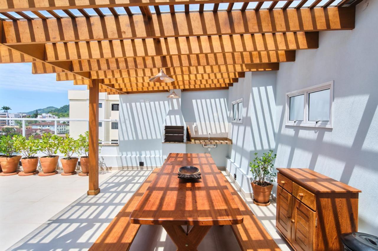 Orla Ubatuba 300 Metros - Ar Condicionado, Varanda Gourmet ภายนอก รูปภาพ
